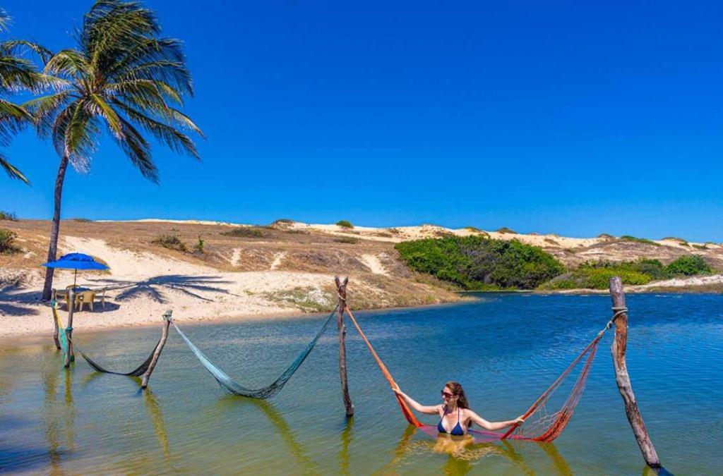 Praia Tabuba Do Morro Branco Suite 04 Pessoas 贝贝里比 外观 照片